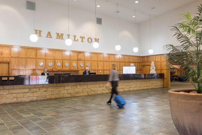 Distinction Hamilton Hotel & Conference Centre